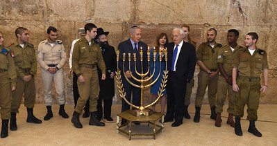 Vayaishev and Chanuka 5780